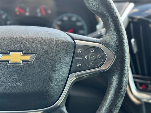 Used 2018 Chevrolet Traverse LS FWD image 18
