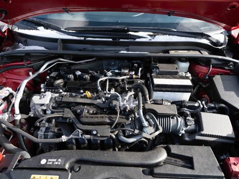 Used 2025 Toyota Corolla SE w/ SE Package image 30