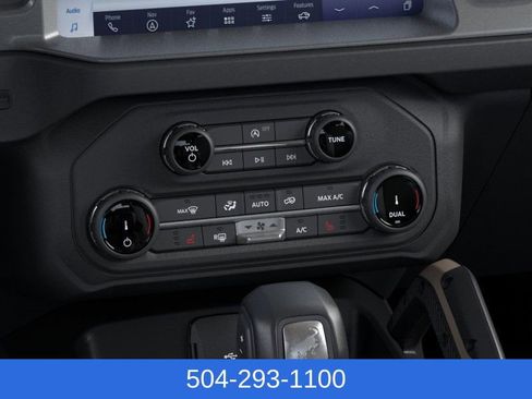 New 2025 Ford Bronco Badlands image 16