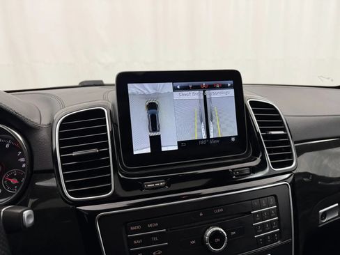 Used 2018 Mercedes-Benz GLS 450 4MATIC image 22