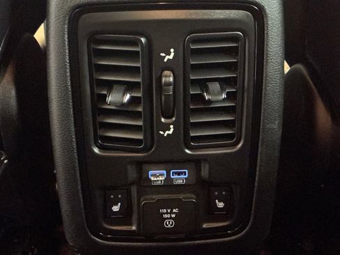 Used 2024 Dodge Durango R/T AWD/4WD image 17