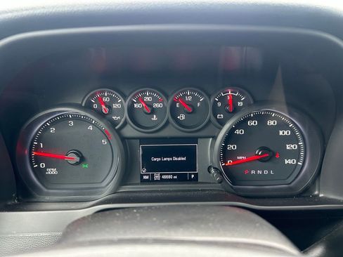 Used 2022 Chevrolet Silverado 2500 Custom w/ Custom Value Package AWD/4WD image 18