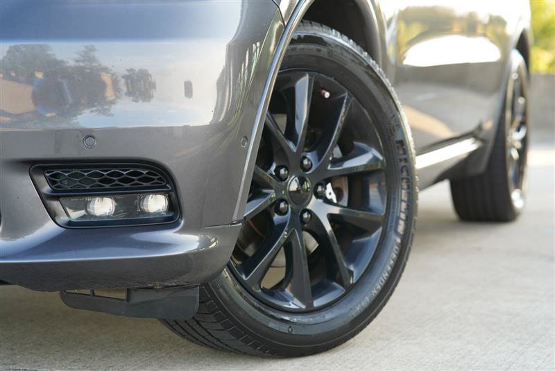 Used 2018 Dodge Durango R/T w/ Blacktop Package AWD/4WD image 14