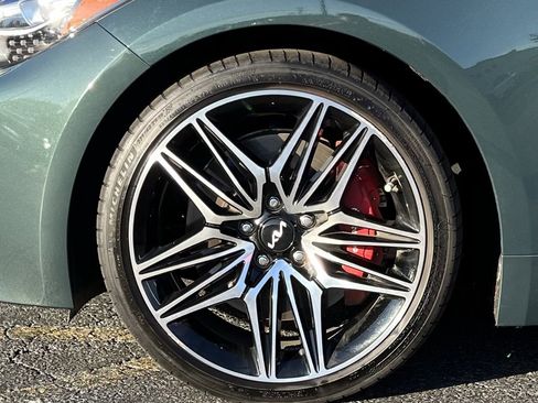 Used 2023 Kia Stinger GT2 image 6