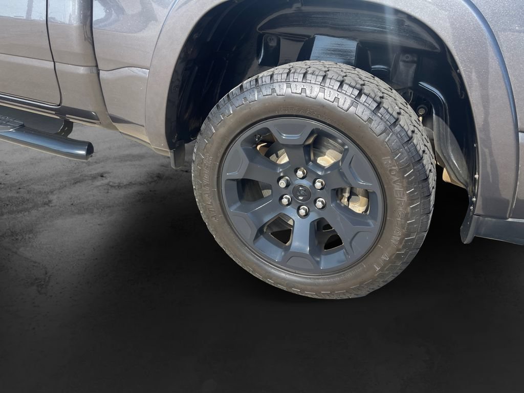 Used 2025 RAM 1500 Big Horn AWD/4WD image 31