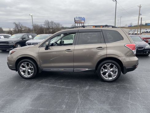 Used 2017 Subaru Forester 2.5i Touring w/ Popular Package #1 image 4