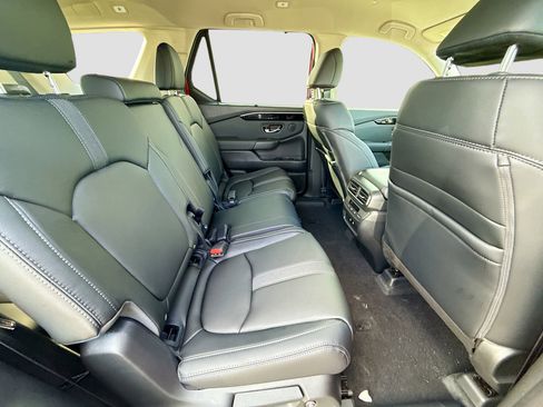 New 2026 Honda Pilot EX-L image 24