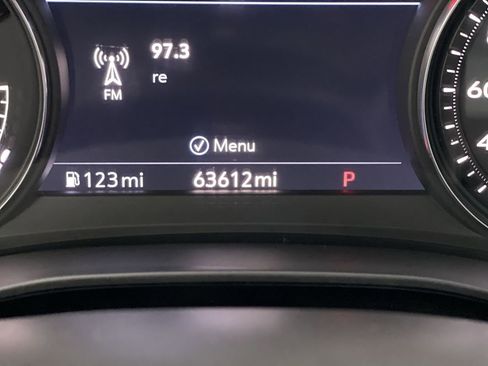 Used 2022 Cadillac XT6 Premium Luxury w/ Platinum Package image 19