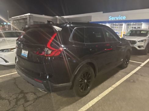 Certified 2025 Honda CR-V Sport-L image 4