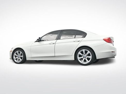 Used 2014 BMW 320i xDrive Sedan image 40
