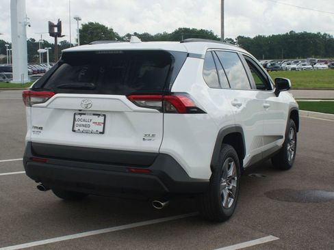 Certified 2025 Toyota RAV4 XLE AWD/4WD image 21