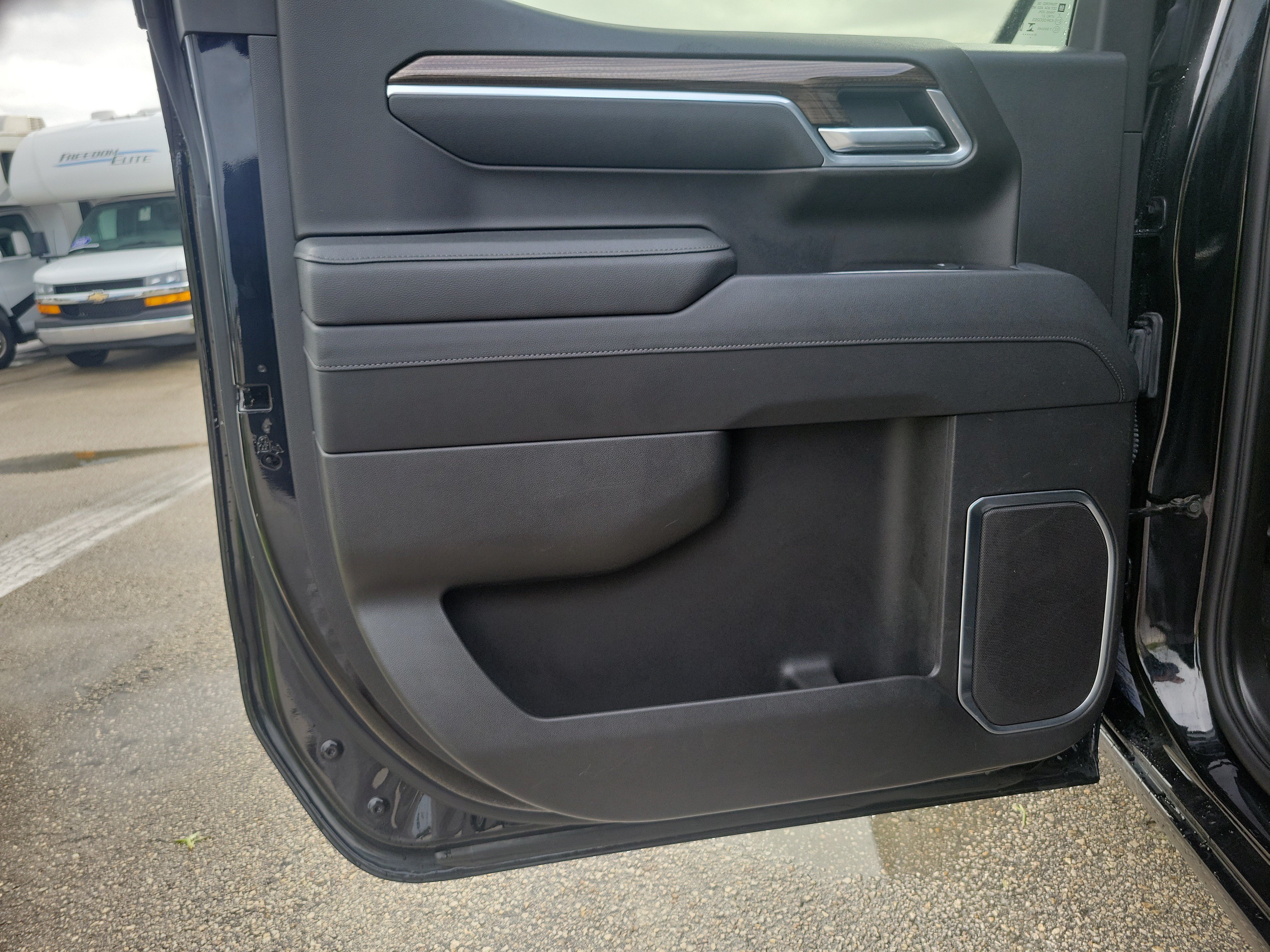 Certified 2026 Chevrolet Silverado 1500 RST RWD image 11