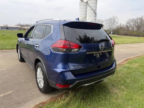 Used 2020 Nissan Rogue SV FWD image 7