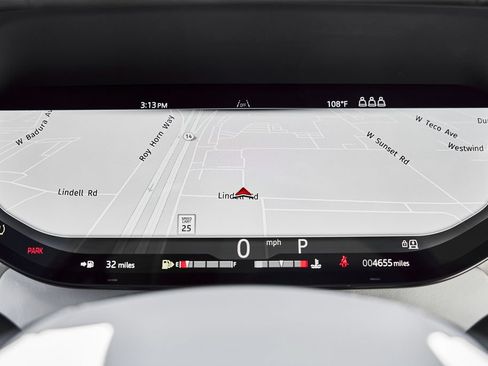 Used 2025 Land Rover Range Rover SE AWD/4WD image 57
