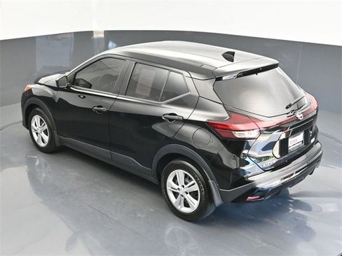 Certified 2024 Nissan Kicks S image 29