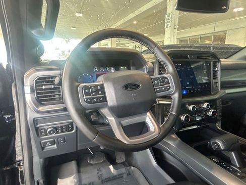 Used 2025 Ford F150 Lariat w/ Equipment Group 501A Mid image 34