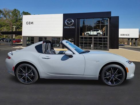 New 2026 MAZDA MX-5 Miata RF Grand Touring image 3