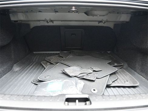 Used 2024 Volvo S60 B5 Ultimate image 31