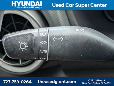 Used 2022 Hyundai Kona SEL AWD/4WD image 30