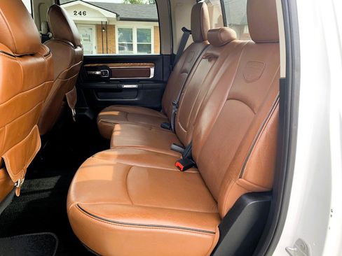 Used 2014 RAM 1500 Laramie Longhorn w/ Convenience Group AWD/4WD image 32