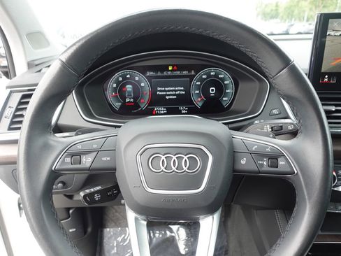Used 2023 Audi Q5 2.0T Premium Plus w/ Premium Plus Package AWD/4WD image 12
