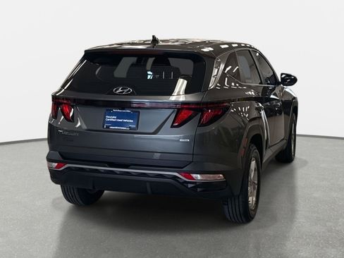 Used 2023 Hyundai Tucson SE image 5