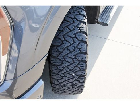 Certified 2022 Ford F150 Platinum w/ Equipment Group 701A High AWD/4WD image 25