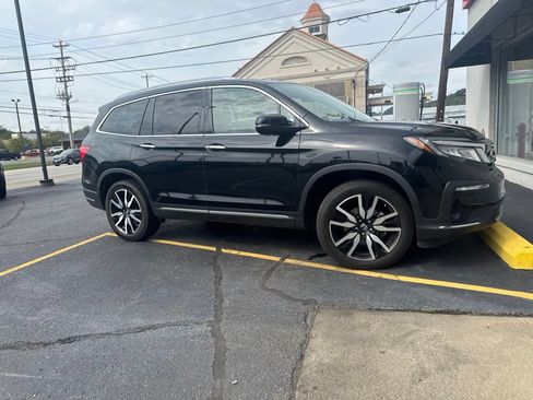 Used 2019 Honda Pilot Touring image 8