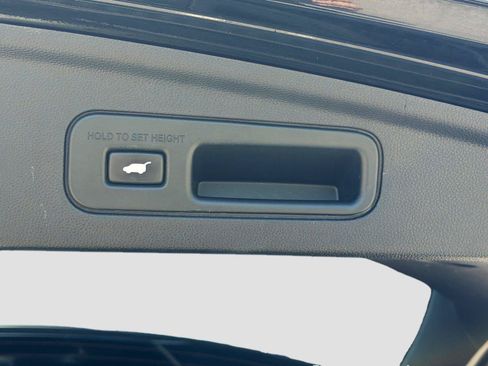 Used 2024 Acura MDX FWD image 15