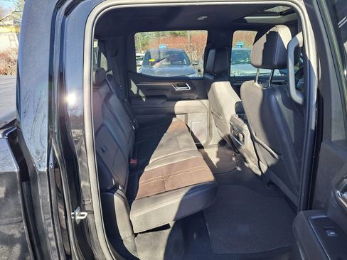 Used 2022 Chevrolet Silverado 1500 High Country image 20