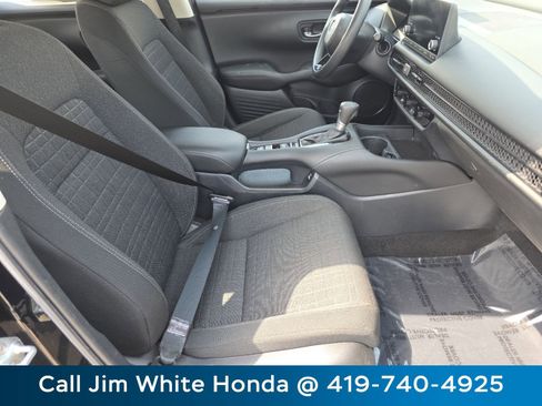 Certified 2023 Honda HR-V LX image 21