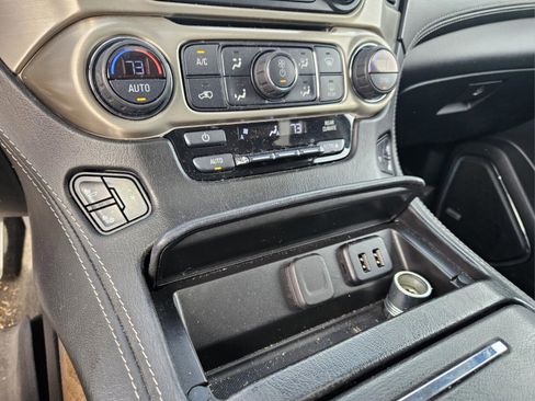 Used 2018 GMC Yukon XL Denali w/ Open Road Package image 22