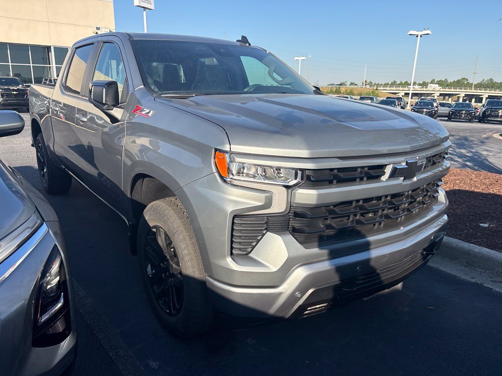 New 2026 Chevrolet Silverado 1500 RST w/ Convenience Package II AWD/4WD image 2