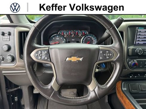 Used 2018 Chevrolet Silverado 1500 High Country AWD/4WD image 16