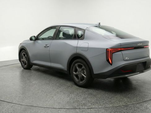 Used 2025 Kia K4 FWD image 6