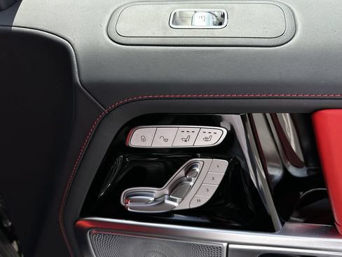 Certified 2025 Mercedes-Benz G 63 AMG 4MATIC image 17