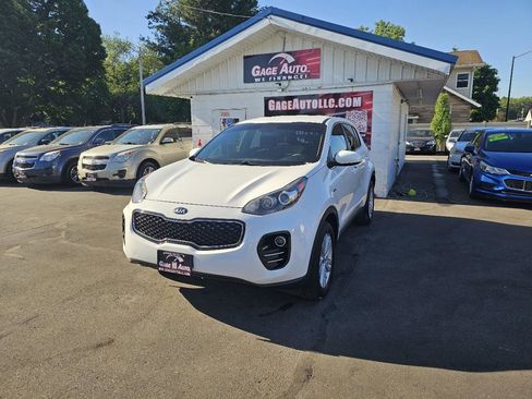 Used 2018 Kia Sportage LX AWD/4WD image 4