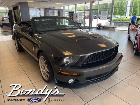 Used 2007 Ford Mustang Shelby GT500 image 2