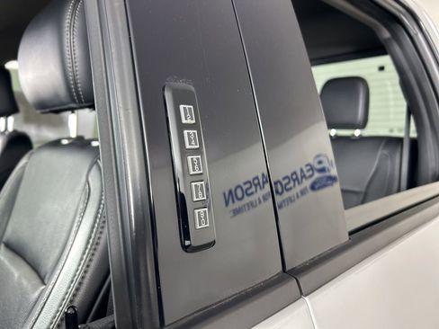 Used 2019 Ford F250 Lariat w/ Lariat Ultimate Package image 15