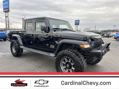 Used 2022 Jeep Gladiator Overland w/ Popular Equipment Package