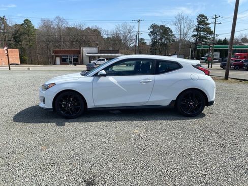 Used 2019 Hyundai Veloster Turbo R-Spec image 6