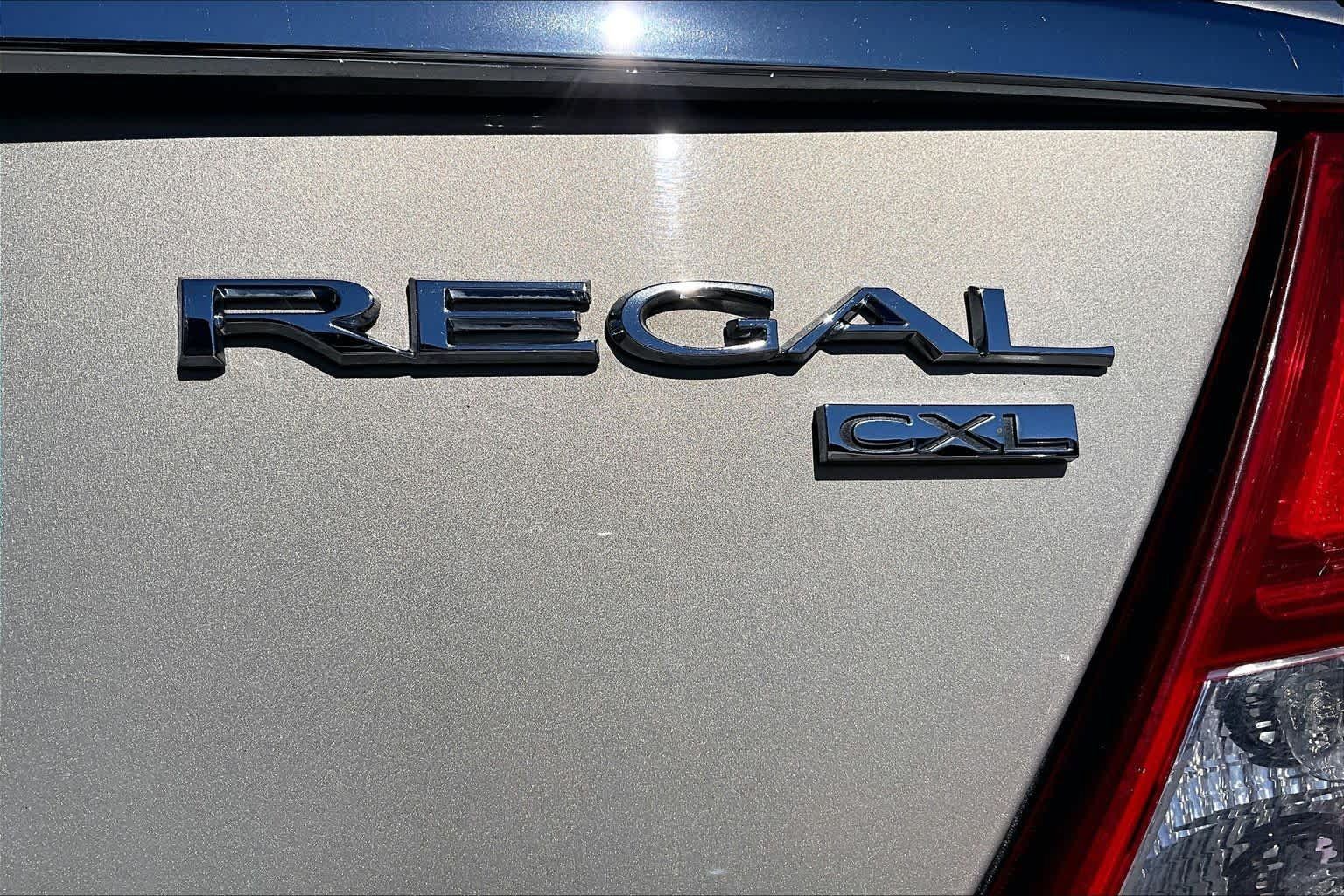 Used 2011 Buick Regal CXL FWD image 9