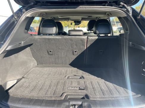 Used 2018 Nissan Rogue Sport SL w/ SL Premium Package image 13