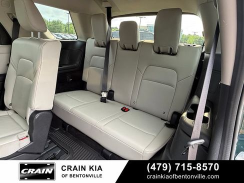 Used 2022 Nissan Pathfinder SL AWD/4WD image 25