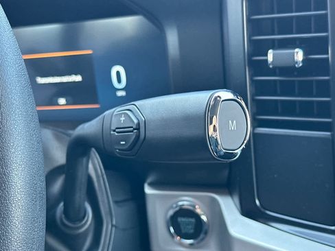 New 2026 Ford F250 XLT w/ XLT Premium Package AWD/4WD image 24