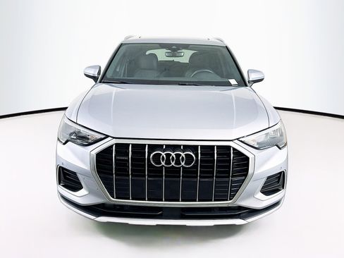 Used 2020 Audi Q3 2.0T Premium w/ Convenience Package image 2