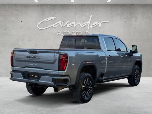 Used 2025 GMC Sierra 2500 Denali Ultimate AWD/4WD image 16