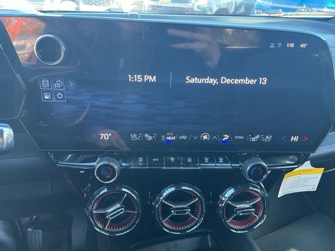 Used 2024 Chevrolet Blazer EV RS image 24