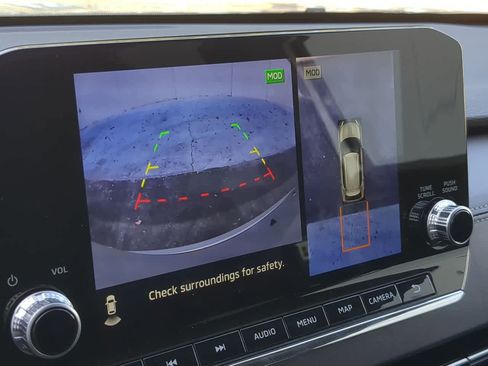 Used 2024 Mitsubishi Outlander SEL image 30