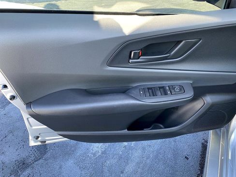 Used 2026 Toyota Prius LE image 9